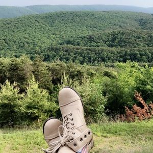 Meet your Posher, Marleth